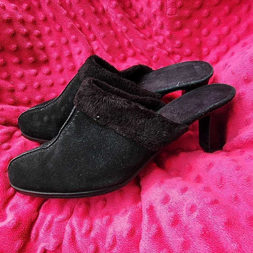 New York Transit Slip On Mules